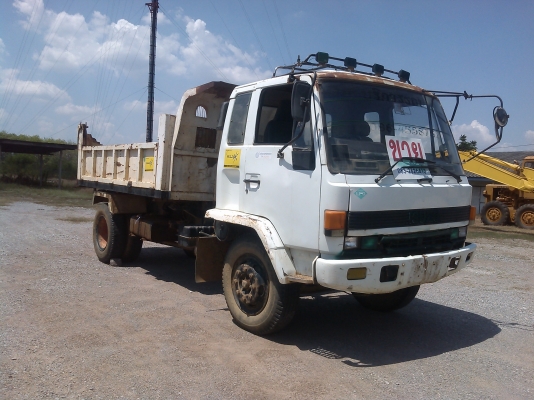 ขายหกล้อดั้มร็อกกี้165แรงม้า