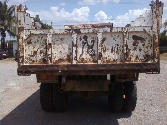 ขายหกล้อดั้มร็อกกี้165แรงม้า