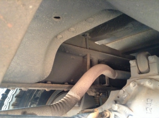 ขาย 10 ล้อ เพลาเดียว KT925 คัสซีสวยจัด วางหัว F18 เครื่อง HO7C 180 HP เกียร์ HO ช่วงล่างใหญ่ลูกหมากรัอย เบรคทิฟฟี่  เพาวเวอร์ ยางเต็ม ทะเบียนเต็มพร้อมโอนครับ