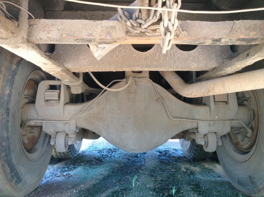 ขาย 10 ล้อ เพลาเดียว KT925 คัสซีสวยจัด วางหัว F18 เครื่อง HO7C 180 HP เกียร์ HO ช่วงล่างใหญ่ลูกหมากรัอย เบรคทิฟฟี่  เพาวเวอร์ ยางเต็ม ทะเบียนเต็มพร้อมโอนครับ