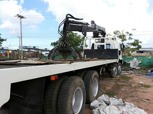 ขายด่วน รถบรรทุก 12 ล้อ ติดเฮี๊ยบ 6ตัน 1,200,000 บาท