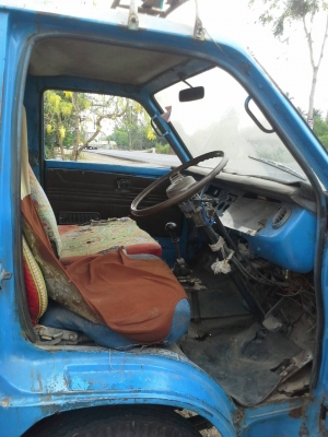 ขายหกล้อ,,กลางคอกเตี้ย,ISUZU 88hp,พร้อมใช้,,ตามสภาพ,,ราคาประหยัด,ทะเบียน,