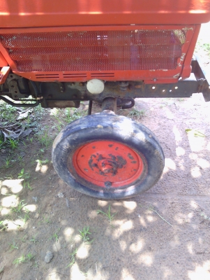 ขายรถไถ คูโบต้า L2402 เพลาเดียว ตามสภาพครับ