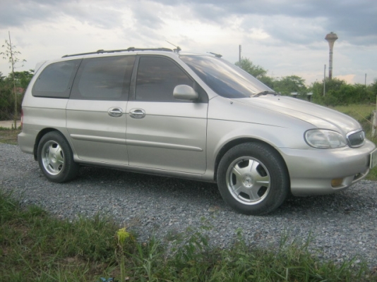 kia carnival  วางเครื่อง nissan VQ2500 แก๊สถังโดนัท