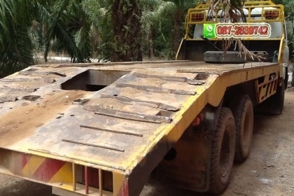 ขายรถประกอบเทร์เลอร์ท้ายลาดบรรทุกแบคโฮ 10 ล้อ 1 เพลา ขายรถประกอบเทร์เลอร์ท้ายลาดบรรทุกแบคโฮ 10 ล้อ 1 เพลา