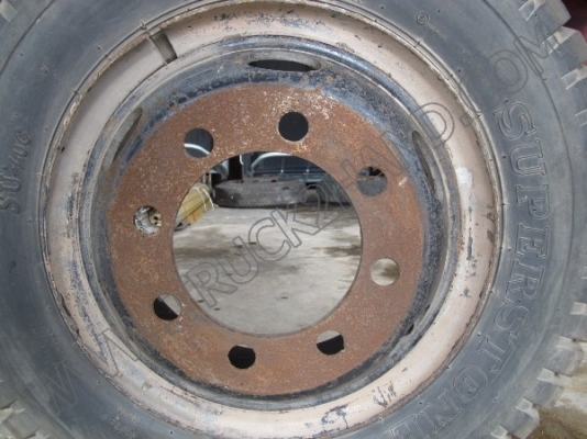 ขายยางและกะทะล้อรถมือสองหลายขนาด 19 รายการ