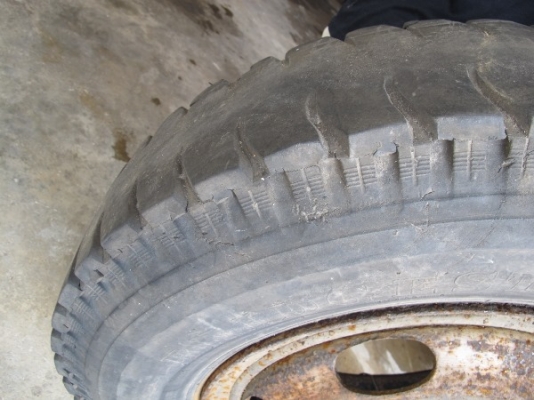 ขายยางและกะทะล้อรถมือสองหลายขนาด 19 รายการ