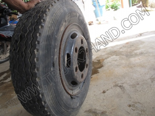 ขายยางและกะทะล้อรถมือสองหลายขนาด 19 รายการ