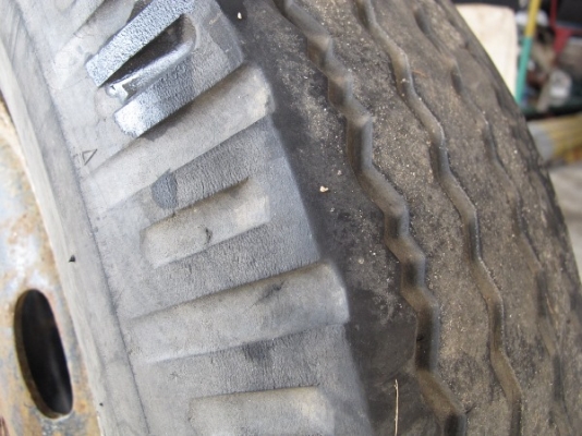 ขายยางและกะทะล้อรถมือสองหลายขนาด 19 รายการ