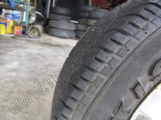 ขายยางและกะทะล้อรถมือสองหลายขนาด 19 รายการ