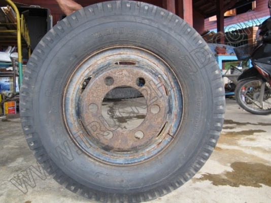 ขายยางและกะทะล้อรถมือสองหลายขนาด 19 รายการ