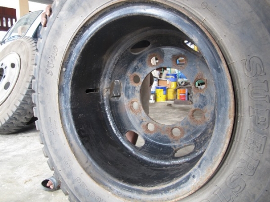 ขายยางและกะทะล้อรถมือสองหลายขนาด 19 รายการ