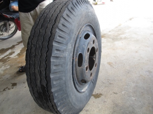 ขายยางและกะทะล้อรถมือสองหลายขนาด 19 รายการ