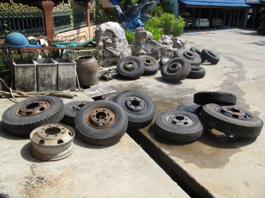 ขายยางและกะทะล้อรถมือสองหลายขนาด 19 รายการ