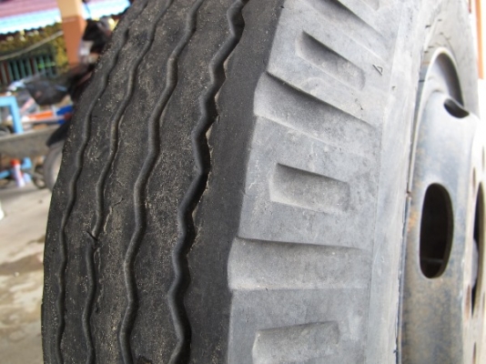 ขายยางและกะทะล้อรถมือสองหลายขนาด 19 รายการ