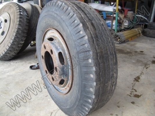 ขายยางและกะทะล้อรถมือสองหลายขนาด 19 รายการ