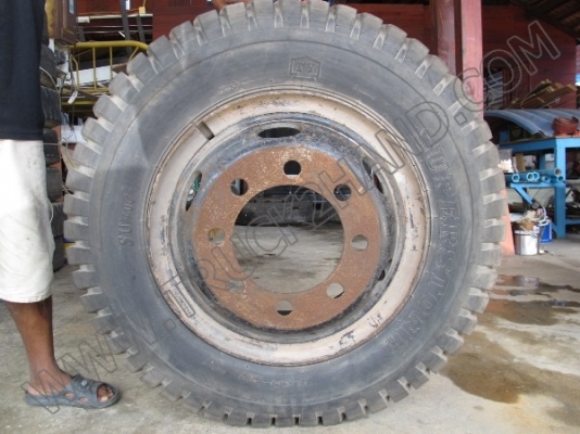 ขายยางและกะทะล้อรถมือสองหลายขนาด 19 รายการ
