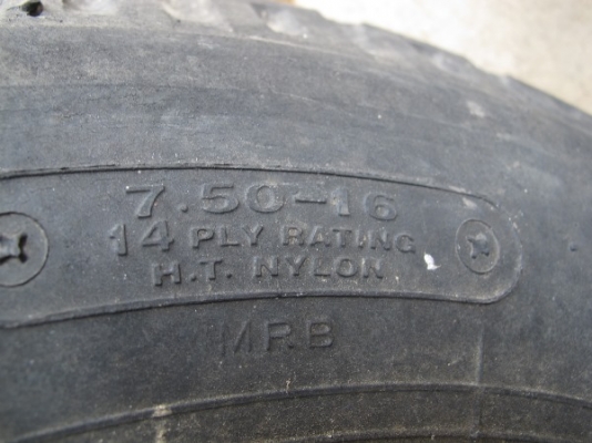 ขายยางและกะทะล้อรถมือสองหลายขนาด 19 รายการ