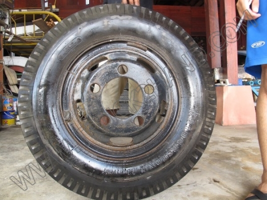 ขายยางและกะทะล้อรถมือสองหลายขนาด 19 รายการ