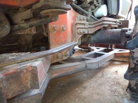 ขาย225000บาท รถไถคูโบต้า34แรงอุปกรดันหน้า-ผานหลัง พร้อมใช้