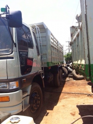HINO 195 3H ดั้มได้ สภาพใช้งานได้เลย HINO 195 3H ดั้มได้ สภาพใช้งานได้เลย