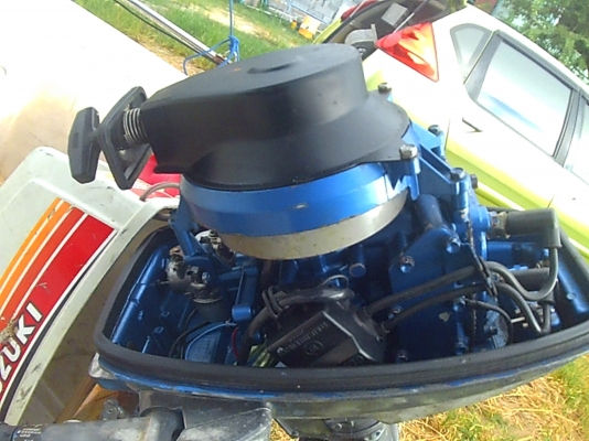 ขายเรือไฟเบอร์ 12.6 ฟุต พร้อมเครื่อง 5 แรง