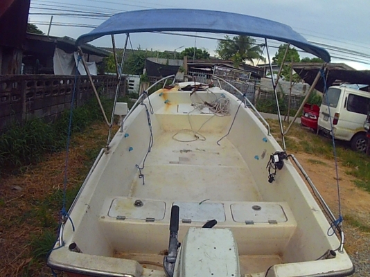 ขายเรือไฟเบอร์ 12.6 ฟุต พร้อมเครื่อง 5 แรง