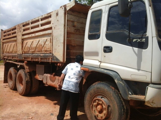 270แรง ปี*2545 ยูโร1 รถห้างแท้...รถใช้งานอยู่..ขายราคาไม่แพง..