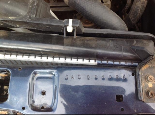 นิสสันบิ๊กเอ็ม ปี 96 จอโค้ง ฝาแดง เครื่อง 2500 สภาพพร้อมใช้ ราคาต่อรองได้