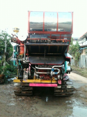 รถเกี่วยข้าว