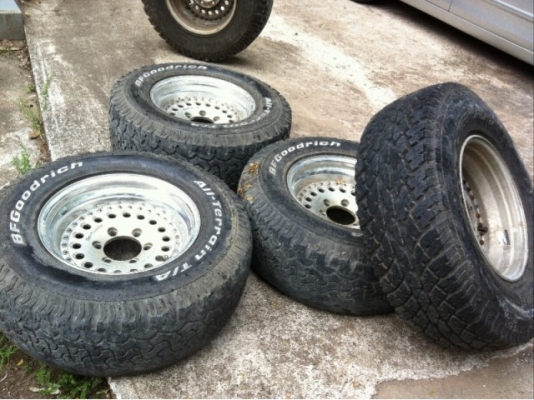 ล้อ แท้japan osaka ยี่ห้อ pass ล้อเบามาก 16*8.ojj off-13 พร้อมยางดอกเต็มๆของ goodrich 265/75/16 ล้อโต