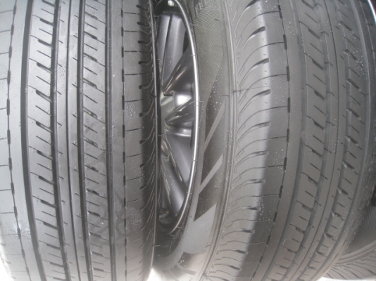 ขายล้อแม็กป้ายแดง new d-max 16"x6.5" et41 6รู139.7 พร้อมยางผลิตสัปดาห์ที่ 03 ปี14 สนใจติดต่อเล็กคลองสามครับ 081-3747940