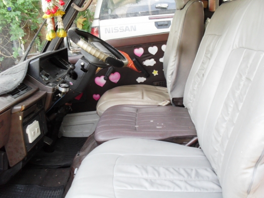 รถตู้มือ 2 สภาพดี ราคา 65000 บาท