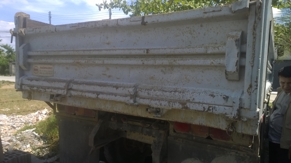 3รายขาย..1700000. 6ล้อดั้ม220แรง..รถโม่3คิว..และตักหน้าหลังขุด..(เหมาหรือแยก).