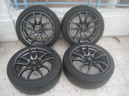 ขายล้อแม็กมือสอง lenso Project D spec-e 17"x7.5" 5รู114.3 et45 +ยางปี12,13  สนใจติดต่อเล็กคลองสามครับ 081-3747940