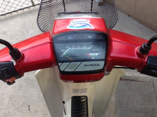 ขาย!!! ฮอนด้าดรีม คุรุสะภา ปี32 รถเครื่องดีคับ ทะเบียนครบ ภาษีไม่หมด