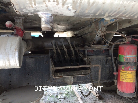 ขาย HINO KT725 เครื่อง EH700 รถบรรทุกน้ำมัน ขาย HINO KT725 เครื่อง EH700 รถบรรทุกน้ำมัน