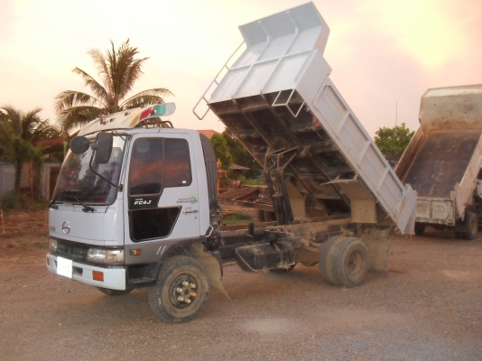 HINO FC4J 140 แรง ดั๊ม