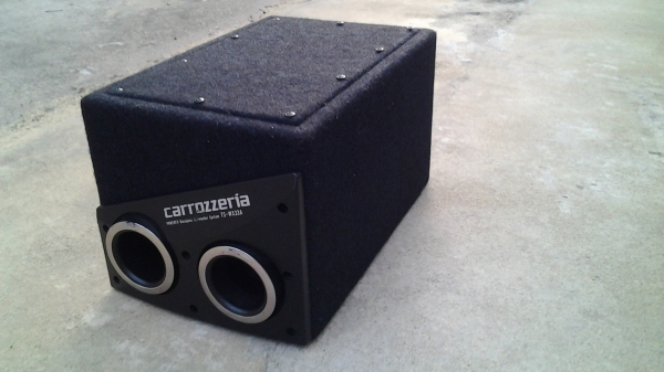 ขายตู้ SUB เบส pioneer Carroszaria เสียงแน่นปึก