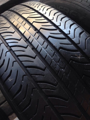 ขายยาง Michelin primacy MXV8 215-60-16 ปลายปี10 ดอกเต็ม เนื้อนิ่ม ไม่ปะ ไม่บวม ไม่กินข้าง พร้อมใส่ถ่วง ชุดละ 2,900 บาท