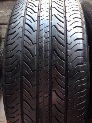 ขายยาง Michelin primacy MXV8 215-60-16 ปลายปี10 ดอกเต็ม เนื้อนิ่ม ไม่ปะ ไม่บวม ไม่กินข้าง พร้อมใส่ถ่วง ชุดละ 2,900 บาท