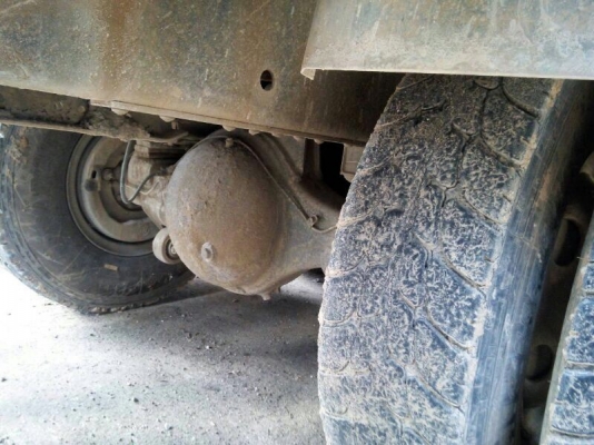 รถมิตซู 10 ล้อดั้ม FN527M - TC  เปลื่ยนเครื่อง 220 แรงม้า.  สนใจติดต่อ 081 - 6079515