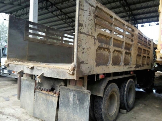 รถมิตซู 10 ล้อดั้ม FN527M - TC  เปลื่ยนเครื่อง 220 แรงม้า.  สนใจติดต่อ 081 - 6079515