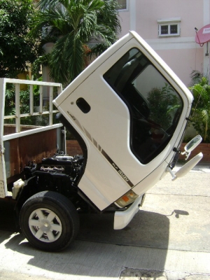 ISUZU ELF NHR69E สี่ล้อใหญ่ ปี 2010 ป้ายเขียววิ่งไม่ติดเวลา24ชม. เครื่อง110แรง สภาพใหม่มากฯ พร้อมใช้งานได้ทันที ISUZU ELF NHR69E สี่ล้อใหญ่ ปี 2010 ป้ายเขียววิ่งไม่ติดเวลา24ชม. เครื่อง110แรง สภาพใหม่มากฯ พร้อมใช้งานได้ทันที