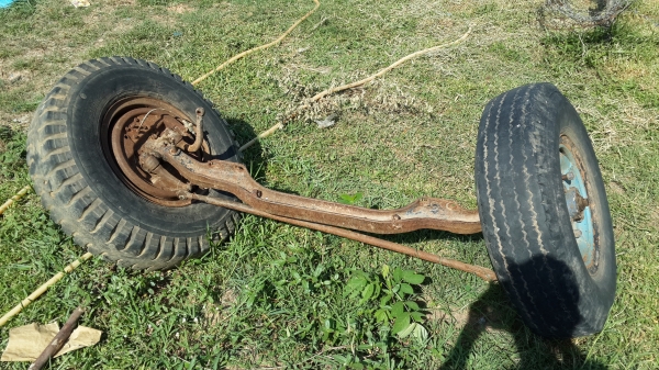 ขายคานหน้าหกล้อสั้นพร้อมล้อราคา6000