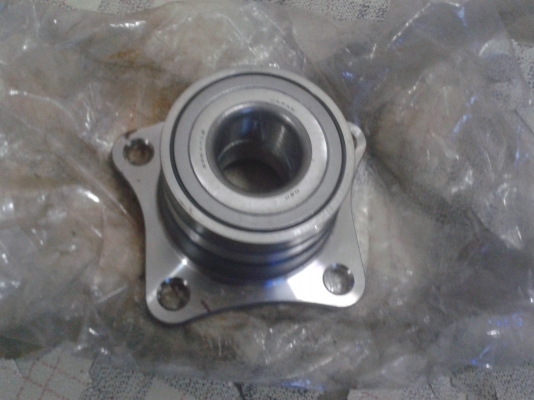 ขายลูกปืนล้อหน้าของใหม่ 1ข้างใส่ไฮทอร์ค 400