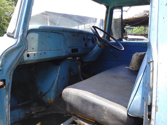 ขายรถสเปร์ยางคราสสิก เครื่องดีใช้ได้ครับ ขายรถสเปร์ยางคราสสิก เครื่องดีใช้ได้ครับ