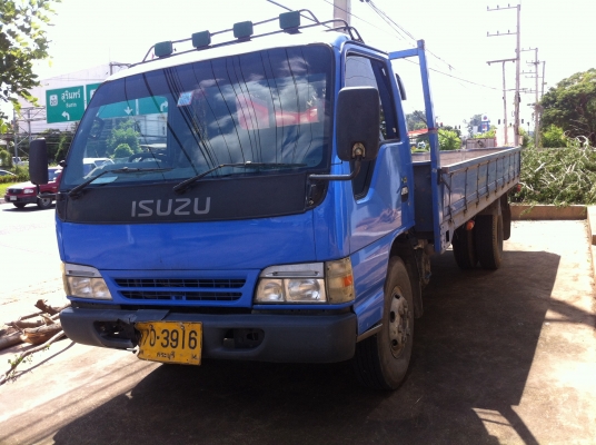 NPR. 130. ปี46. เครื่องดี คัสซีสวย. ยาว 5 เมตร NPR. 130. ปี46. เครื่องดี คัสซีสวย. ยาว 5 เมตร