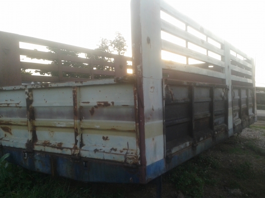 กระบะรถล่องสภาพดีครับ