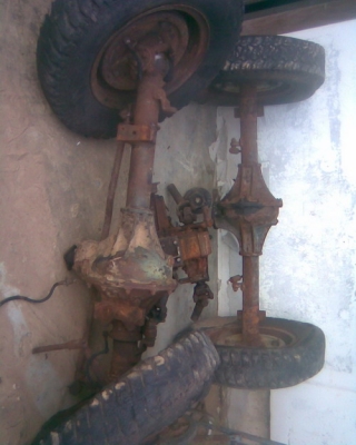 ขายคานหน้า-หลัง - สโลว์ จี๊ปกลาง (toyota fq-10) ขายคานหน้า-หลัง - สโลว์ จี๊ปกลาง (toyota fq-10)